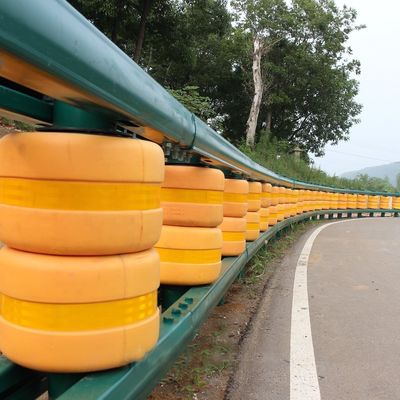 Barricas de rodillos Barrera de seguridad vial Valla galvanizada para la seguridad vial