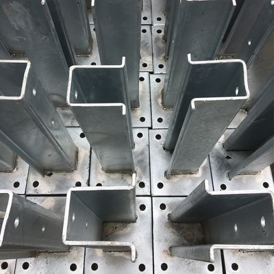 Post de brida de protección galvanizado en calentamiento para seguridad al aire libre AASHTO M180