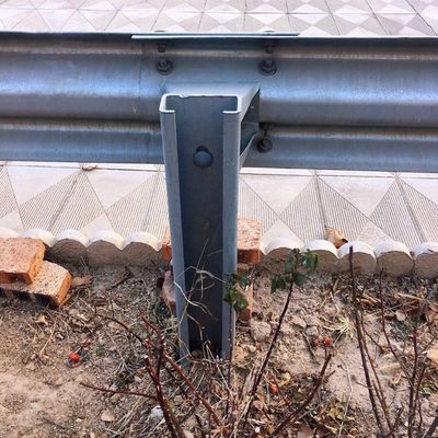 Rejillo de protección de carretera galvanizado por inmersión en caliente con certificación C Post ISO9001 2008