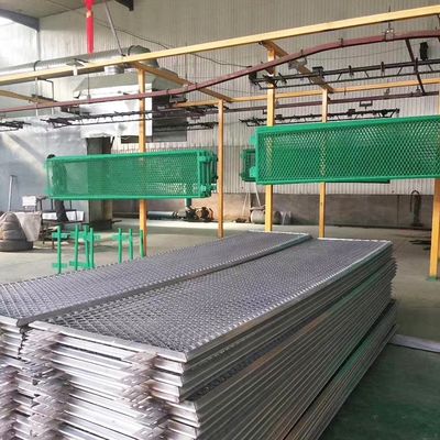 Barrera de tráfico galvanizado en polvo recubierto de anti deslumbramiento