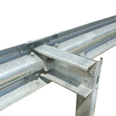 Barrera de choque de barandillas de carretera Bloque galvanizado en caliente con recubrimiento anticorrosión