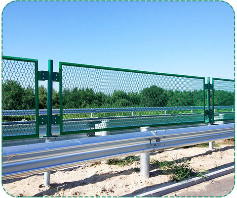 Seguridad vial cercas de alambre de púas galvanizadas para carreteras