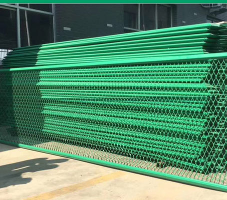 Seguridad vial cercas de alambre de púas galvanizadas para carreteras