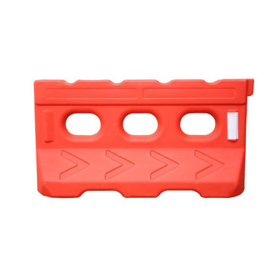 Barreras de seguridad vial de plástico de color rojo para regulación del tráfico