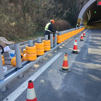Barrera de rodillos galvanizados anti-colisión para la protección de la carretera