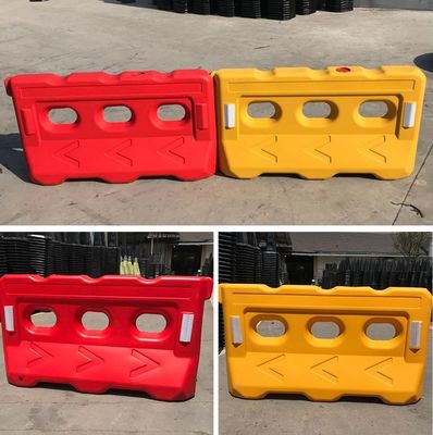 Barrera de seguridad vial personalizada para la seguridad exterior de la carretera y llena de agua