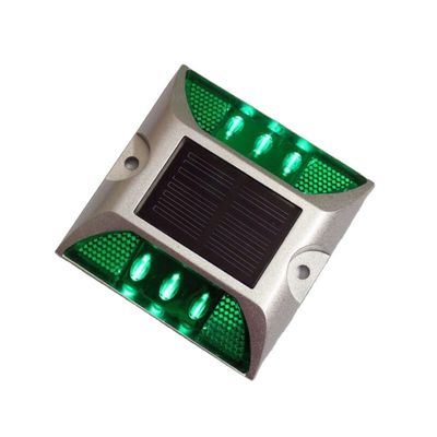 Seguridad vial Ojo de gato Rodas de aluminio con color rojo y material PC