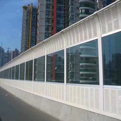 Barrera contra el ruido de la carretera con pantalla de aislamiento acústico de panel de aluminio y barrera aislante