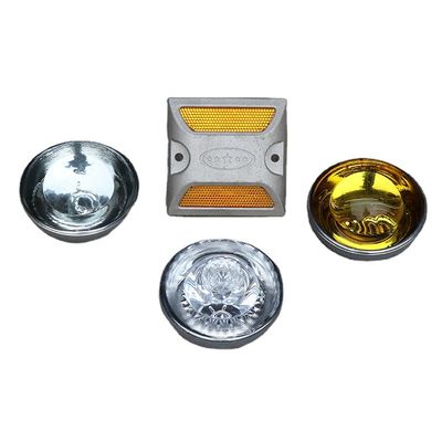 Puertas de vidrio con alto reflejo de pavimento Ojos de gato de vidrio Una combinación ganadora