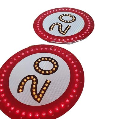 Indicador de carretera de acero con cinta reflectante personalizada para seguridad vial y visibilidad