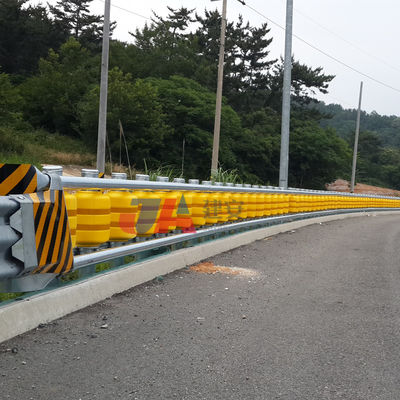 Q235 Q345 EVA Estándar ISO PU y PVC de seguridad barrera de protección de rodillos Barrera de choque Barrera rotativa
