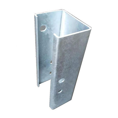 Q235 Q345 W Barrera de vigilancia de vigilancia galvanizada por inmersión en caliente para la seguridad vial