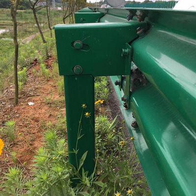 Calor sumergido galvanizado Highway Guardrail bloque de acero espaciador para y tamaño personalizado