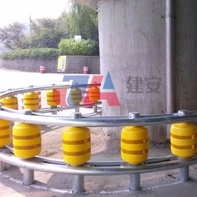 Ahorre volumen de tráfico de carretera barreras de rodillos de barrera de seguridad en diseño personalizado