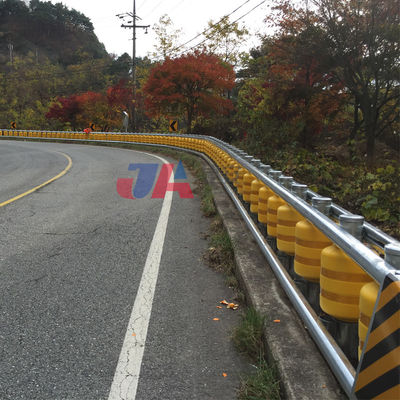 Protección de la carretera barrera de barandillas Seguridad del tráfico Sistemas rodantes barrera de barandillas rodantes