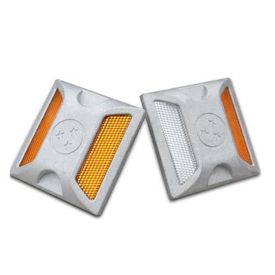 Marcador LED de aluminio de alta visibilidad y reflexión para la seguridad vial en el puente de la carretera