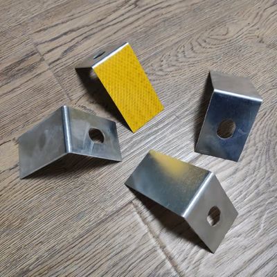 Venta de luz LED montada en barandillas de carretera Rojo Azul Amarillo Blanco Verde para advertencia