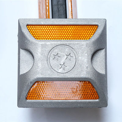 Estribo de aluminio fundido de aleación de plástico