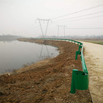 Barrera de protección de carreteras con gran resistencia a la corrosión y personalización de barreras rectas