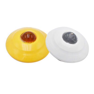LED plástico reflector de ojos de gato luz solar rodillo hecho de PVC de alta visibilidad