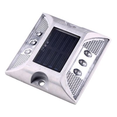 Signo de advertencia de marcado rojo de la entrada LED Solar Cat Eye Road Stud para mejorar la seguridad
