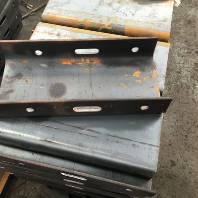 Espaciador galvanizado de barandillas de protección de carreteras de viga W para seguridad vial y recubrimiento en polvo