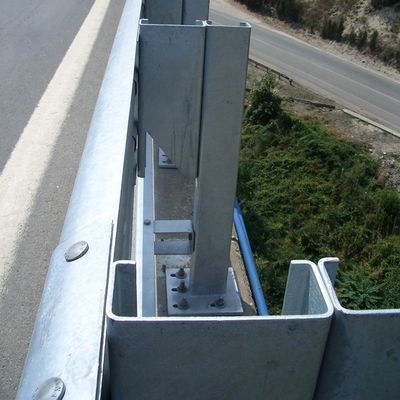 Punto de vigilancia de carreteras galvanizado en caliente AASHTO M180 con ISO9001 2000