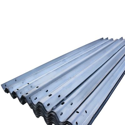 Rejillo de protección de la carretera galvanizado Q235 Q345 W de viga corrugada