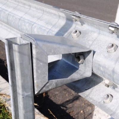 Seguridad de la barandilla de seguridad de la carretera de acero galvanizado bloqueador de caja de acero OEM