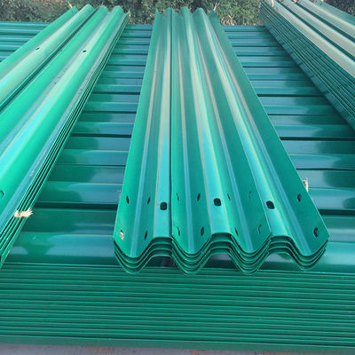 Q235 Q345 Color personalizado de vigas curvas galvanizadas para la seguridad vial