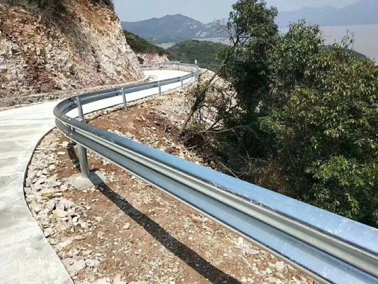 Rejillo de protección de carreteras de acero con el estándar AASHTO M-180 y resistencia galvanizada