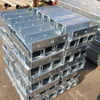 Carretera guardrail espaciador galvanizado zinc revestido U canal para el sistema de apoyo fuerte