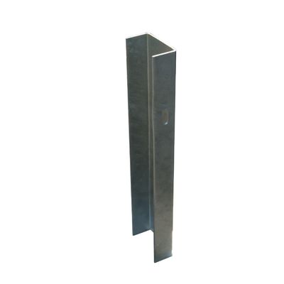 Protector de carreteras galvanizado por inmersión en caliente U Post y U Spacer para la seguridad vial galvanizado por inmersión en caliente