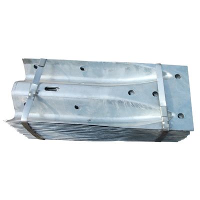 Seguridad exterior Galvanizado W Beam End/Thrie Beam End Terminal End para barandillas de seguridad de carreteras
