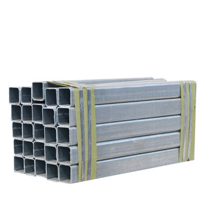 Fenda de metal galvanizado cuadrado de 4x4 fácilmente ensamblada para barandillas de carreteras