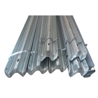 Tecnología de laminado en frío galvanizado en caliente 3D Panel curvo soldado