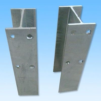 Seguridad del tráfico en carretera H poste de acero con certificación CE/ISO 9001/ISO 14001/ISO 18001