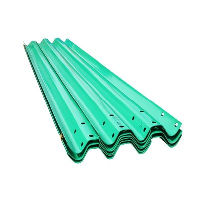 Seguridad del tráfico vial Personalizada Galvanizado en caliente con viga W 2 Barreras de protección curvadas para carretera