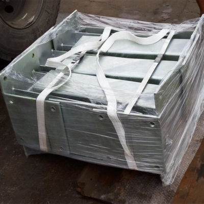 Puntos de vallas de acero inoxidable galvanizados y laminados en caliente con brida personalizada