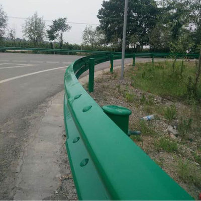 Carretera de protección curva curva de acero galvanizado Barrera de carretera para la seguridad del tráfico