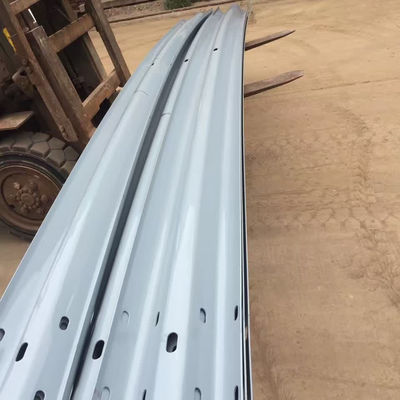 Carretera de protección curva curva de acero galvanizado Barrera de carretera para la seguridad del tráfico