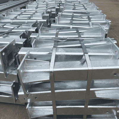 Post de brida de metal galvanizado anticorrosión para la seguridad y la fiabilidad de la carretera
