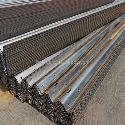 Barrera recta Carretera galvanizada Aashto M180 W viga corrugada barrera de seguridad de tráfico Barrera metálica