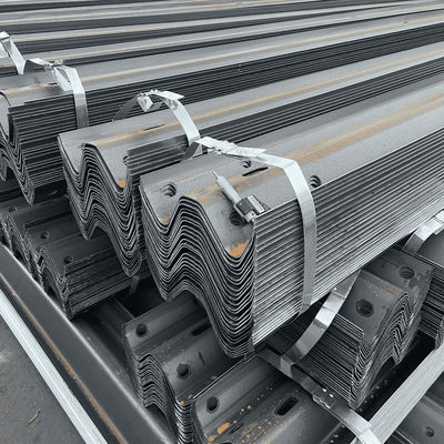 Barandillas de acero galvanizadas de doble vigas con recubrimiento de zinc 550-600 g/m2