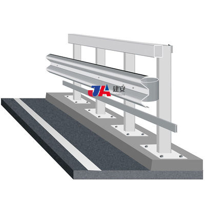 Tecnología galvanizada en caliente y laminada en frío Autopista personalizada Acero corrugado barrera de protección de la carretera