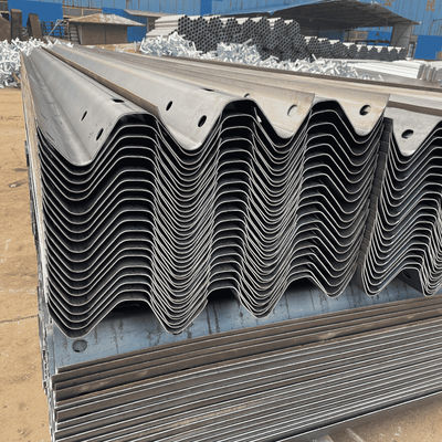 Barrera de protección de vigas de zinc de recubrimiento W personalizado para venta de barreras de seguridad de carreteras profesionales