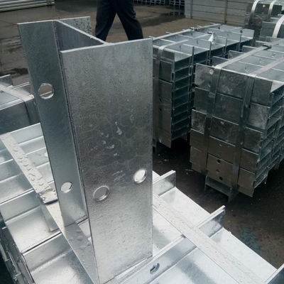Rejillo de protección de carretera de tres vigas de metal certificado ISO con H de acero espaciador de bloque recubierto en polvo