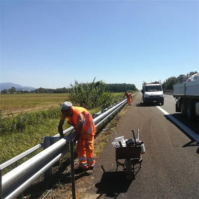 Valla de acero galvanizado estándar europeo para la customización de barandillas de protección de carreteras
