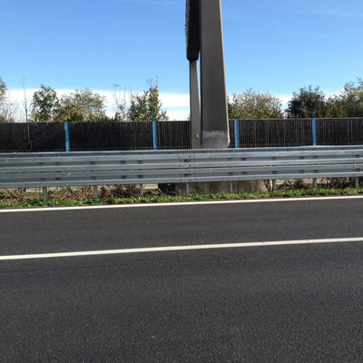 Rejillo de protección de la carretera galvanizado de color caliente para la seguridad y venta de carreteras