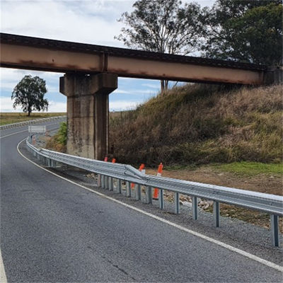 Barrera de seguridad vial acero galvanizado W barrera de protección con recubrimiento de zinc personalizado